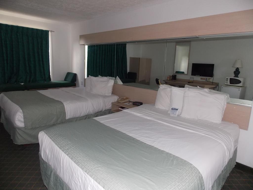 Microtel Inn By Wyndham Athens Eksteriør bilde